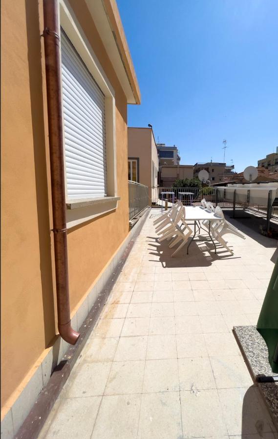 Casa Vacanze La Dimora Allegra Ladispoli Esterno foto